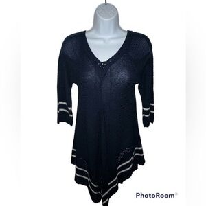 New Directions knit swing style sweater top Size Large​